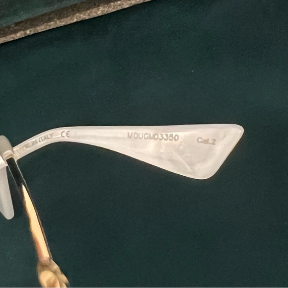 ⚡️GUCCI Pearl/ Gold Studded Cat Eye Sunglasses in Black-Gray, GG0212S, BRAND NEW - Picture 12 of 17